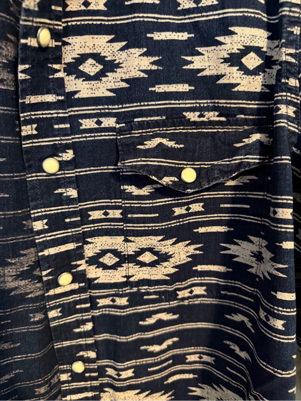 GAP 1969 Denim-Look Button Shirt in Blue and Navy - Picture 3 of 4